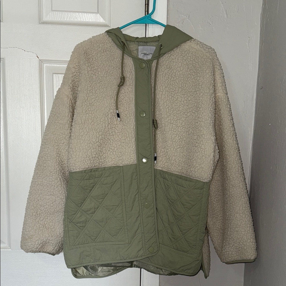 Cozy Two-Tone Sherpa Jacket